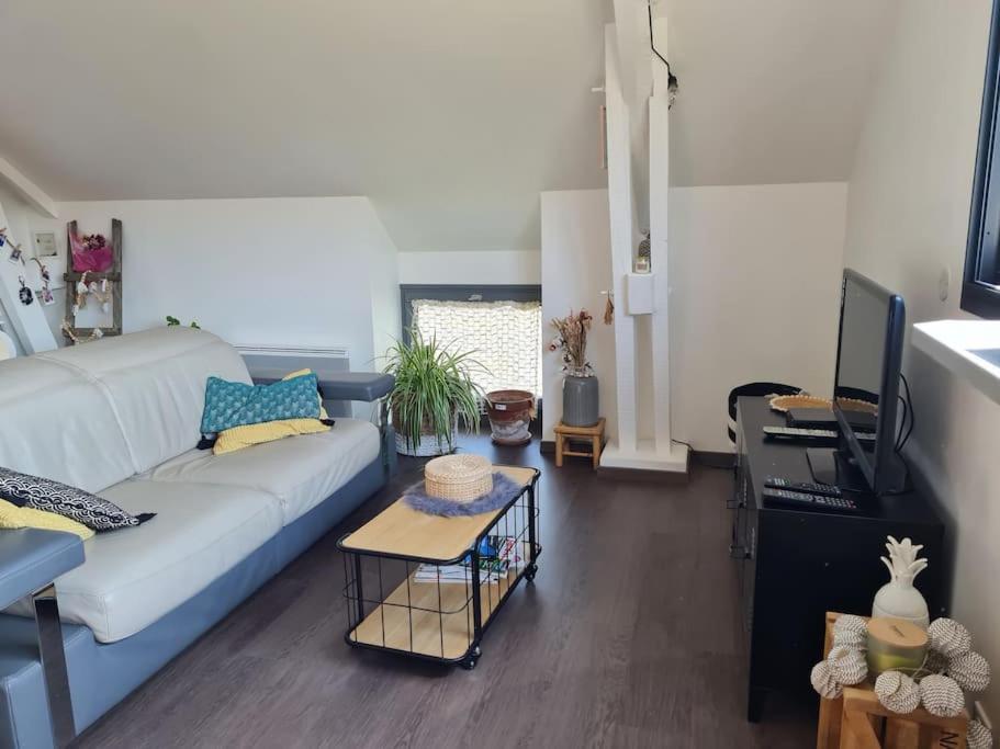 Appartement De La Laiterie Avec Petit Jardin. Eysus Luaran gambar